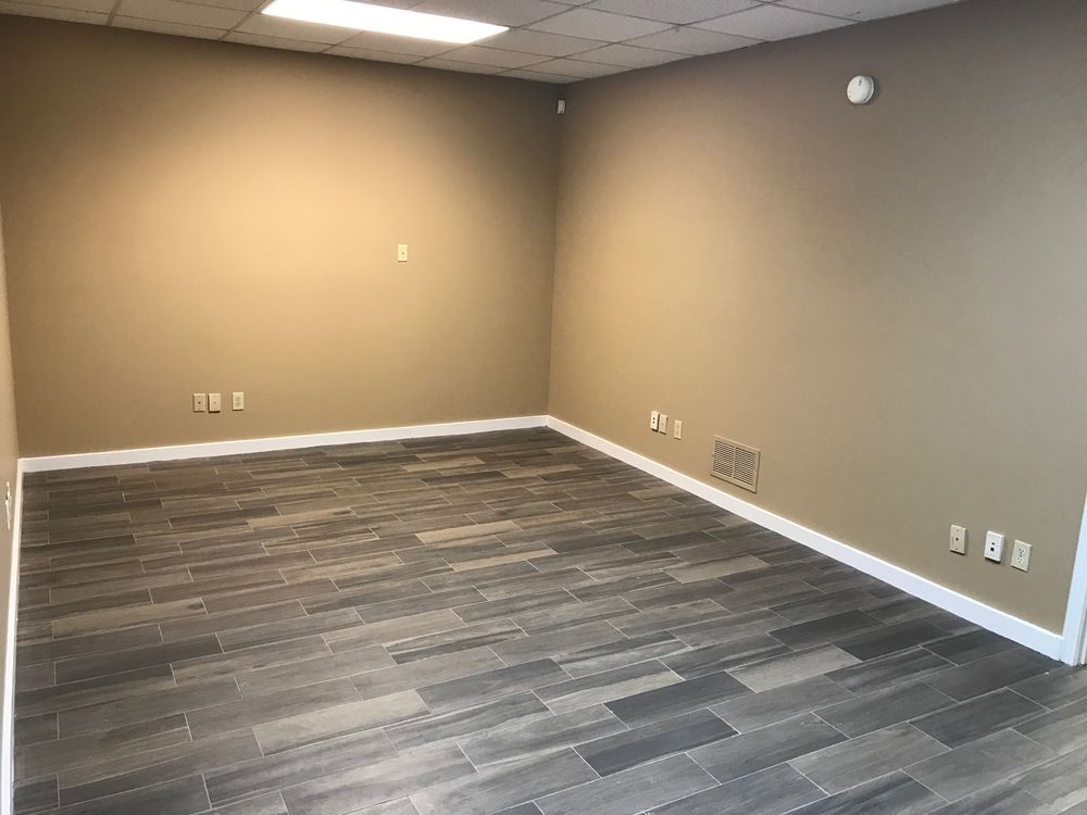 Walnut Bend Office Center: 320 S Walnut Bend Rd, Cordova, TN 38018